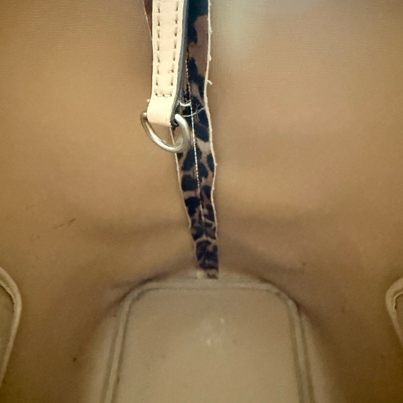 Coach Leopard Pattern Tote Bag - Picture 14 of 16